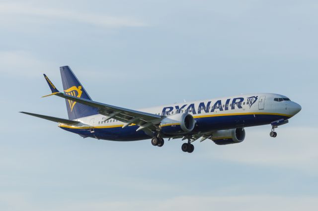 Boeing 737 MAX 8 (EI-IGK) - WAW SPOTTING