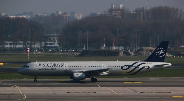 Airbus A321 (F-GTAE)