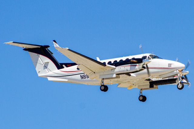 Beechcraft Super King Air 350 (N89WC)