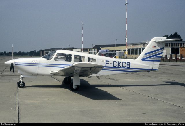 Piper Turbo Arrow 4 (F-GKCB)