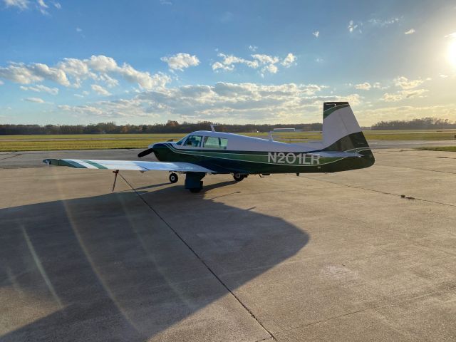 Mooney M-20 (N201LR)