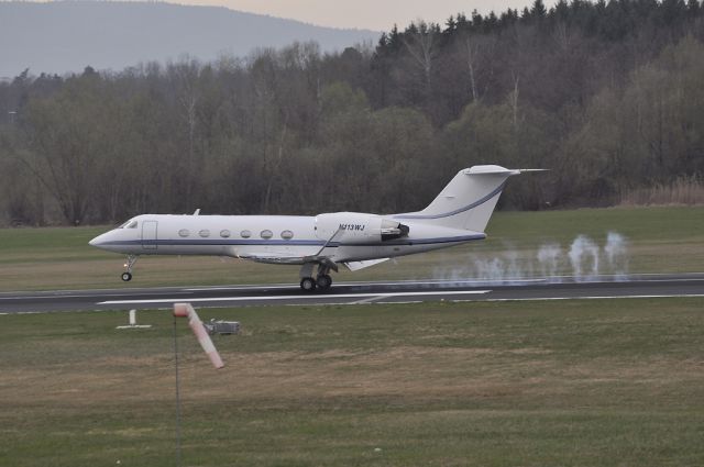 Gulfstream Aerospace Gulfstream IV (N113WJ)