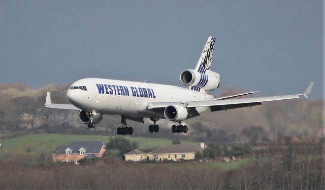 Boeing MD-11 (N412SN) - western global md-11f n412sn landing at  shannon 29/1/20.