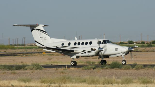 Beechcraft Super King Air 200 (N532SW)