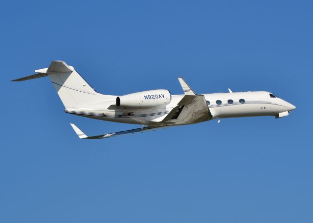 Gulfstream Aerospace Gulfstream IV (N820AV) - TVPX ARS INC TRUSTEE at KCLT - 5/24/16