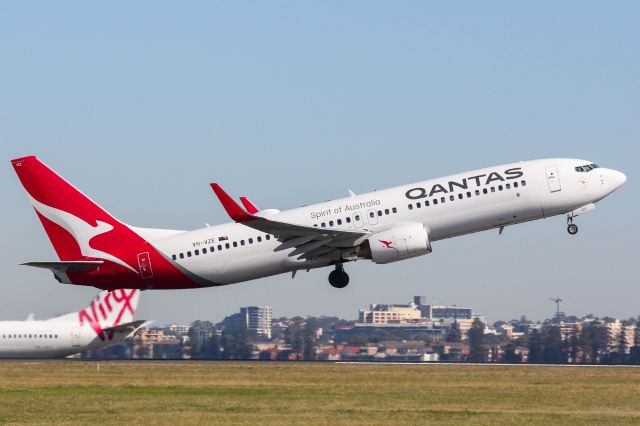 Boeing 737-800 (VH-VZE)