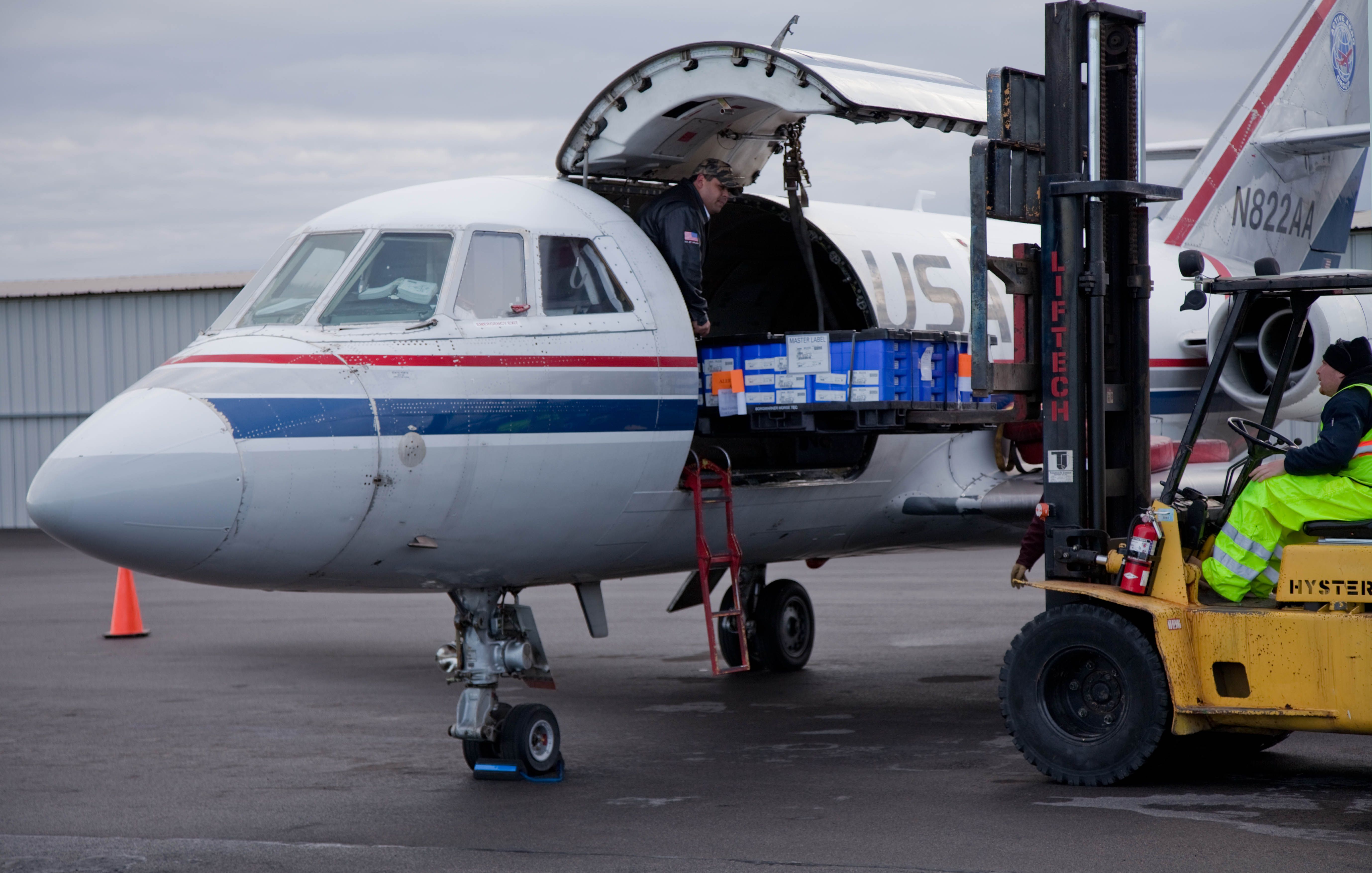 Dassault Falcon 20 (N822AA) - Hard working aircaft, hard working people.