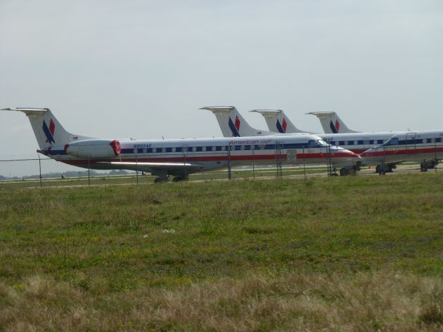 Embraer ERJ-145 (N802AE)