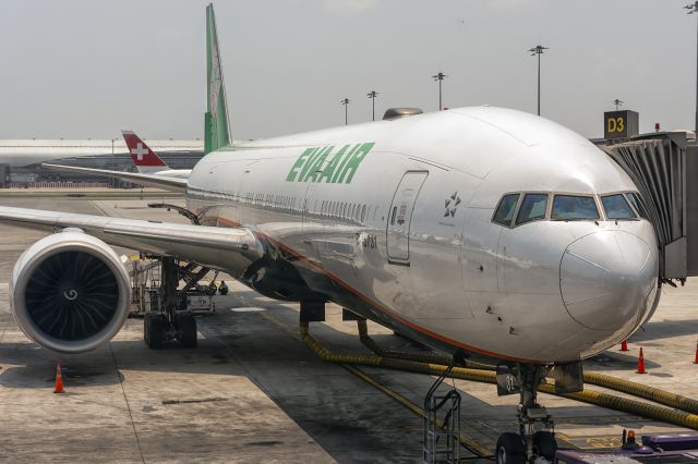 BOEING 777-300 (B-16731) - 19th March, 2023:  Parked at the gate prior to departure to London Heathrow as flight BR67.