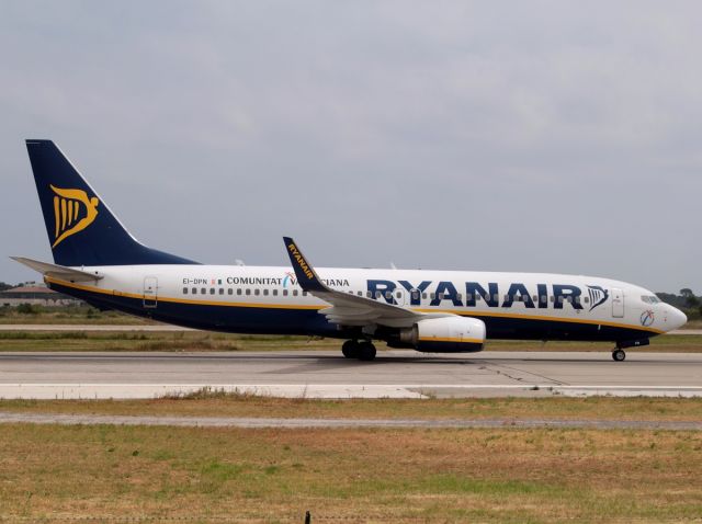 Boeing 737-800 (EI-DPN)