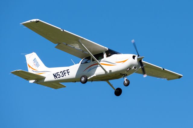 Cessna Skyhawk (N53FF) - New aircraft on data base 