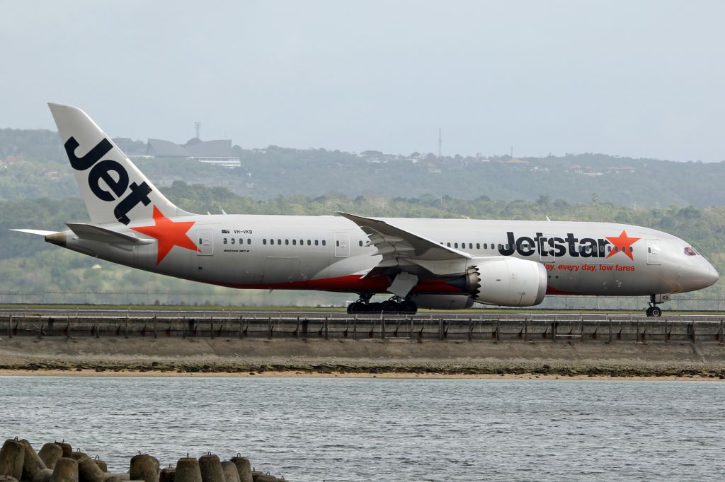 Boeing 787-8 (VH-VKB)