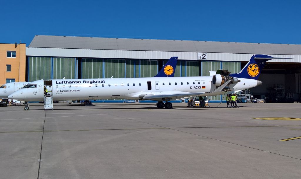 Canadair Regional Jet CRJ-900 (D-ACKI)