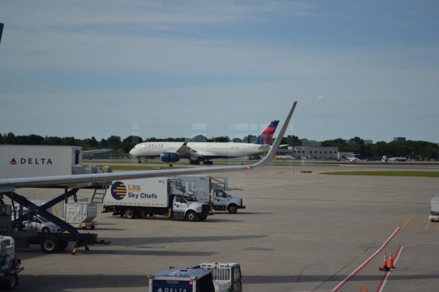 Airbus A350-900 (N506DN)