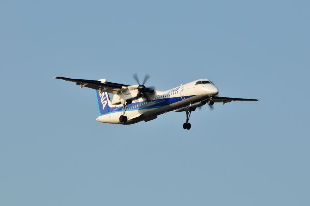 de Havilland Dash 8-400 (JA854A) - 2012/3/14