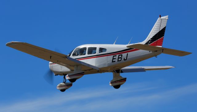 Piper Cherokee (ZK-EBJ) - Some morning circuits on grass 07.