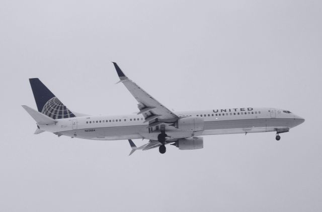 Boeing 737-900 (N62884)