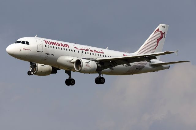 Airbus A319 (TS-IMO) - sep 2006