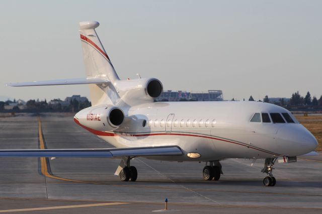 Dassault Falcon 900 (N191AE)