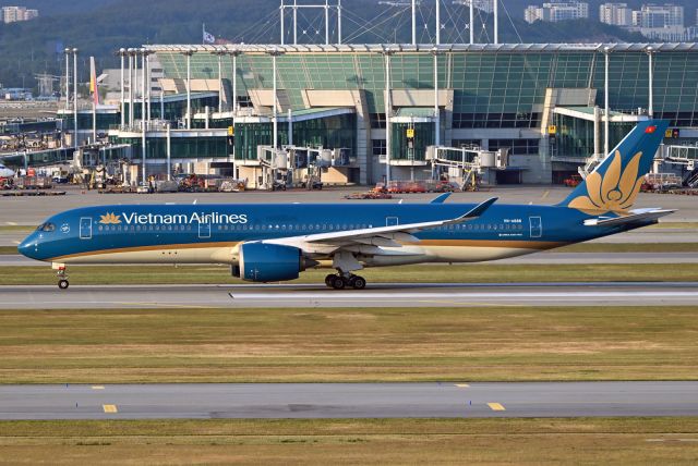 Airbus A350-900 (VN-A886)