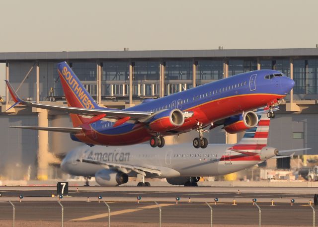 Boeing 737-800 (N8632A)