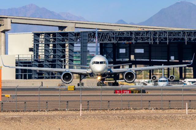 BOEING 757-300 (N587NW) - Delta Airlines 757-300 taxiing at PHX on 11/13/22. Taken with a Canon R7 and Tamron 70-200 G2 lens. 