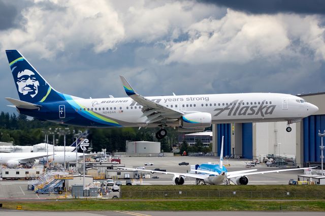 Boeing 737-900 (N248AK) - Alaskas newest special scheme to commemorate the 100 years of Boeing. Full quality photo: a rel=nofollow href=http://www.airliners.net/photo/-/Boeing-737-990-ER/3866339http://www.airliners.net/photo/-/Boeing-737-990-ER/3866339/a