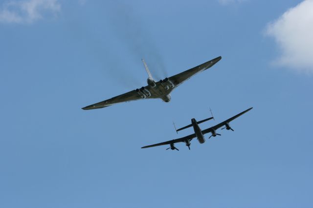 — — - Avro Lancaster, Avro Vulcan