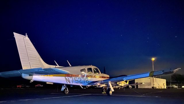 Piper Cherokee Arrow (N75278) - Got a sick night shot!