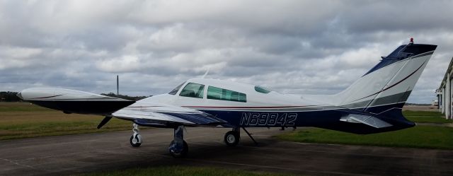 Cessna 310 (N69842) - New paint job