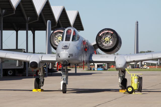 Fairchild-Republic Thunderbolt 2 (N996) - Thunderbolt II staged at Selfridge ANGB.