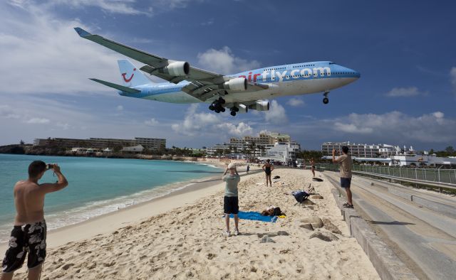 Boeing 747-400 (F-HSEA)