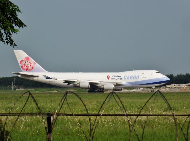 Boeing 747-400 (B-18712)