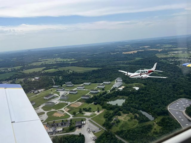 Beechcraft 55 Baron (N1007F) - Heaven Hill Distillery July 2023