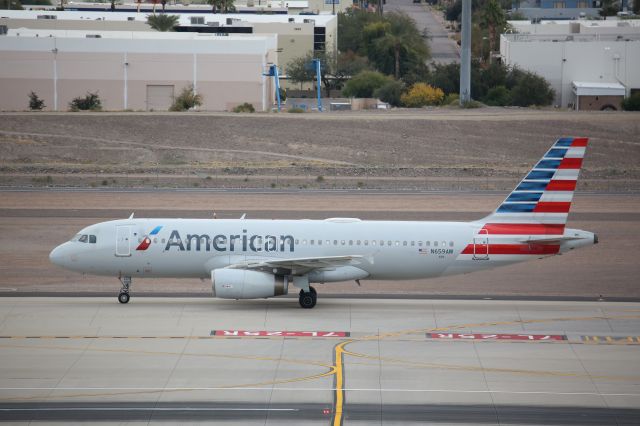 Airbus A320 (N659AW)