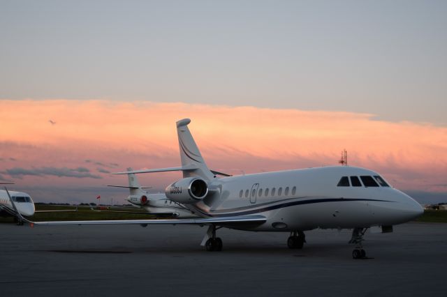 Dassault Falcon 2000 (N460SJ)