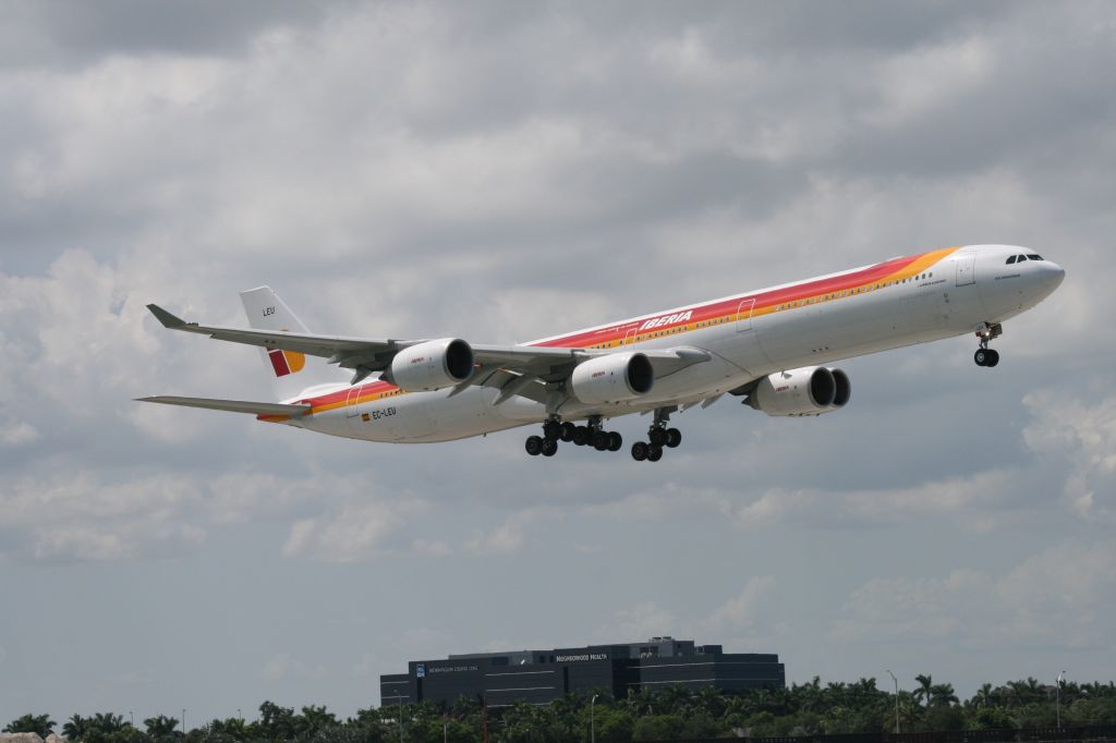 Airbus A340-600 (EC-LEU) - Flight IBE6123 from Madrid Espana landing in Miami International