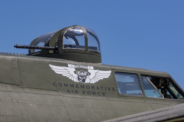 NL7227C — - Texas Raiders B-17G at Houston airshow April 14, 2019