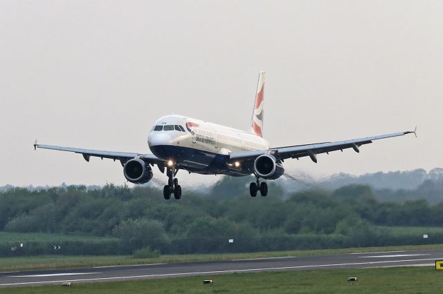 Airbus A321 (G-MEDN) - BAW1402 arriving from LHR in the last light of the day.