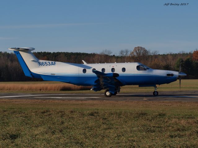 Pilatus PC-12 (N653AF) - Landing at KGBR after a flight from KBDR , Cobalt Air flight 56 11/12/2017 