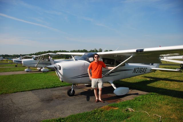 Cessna Skyhawk (N316AS)