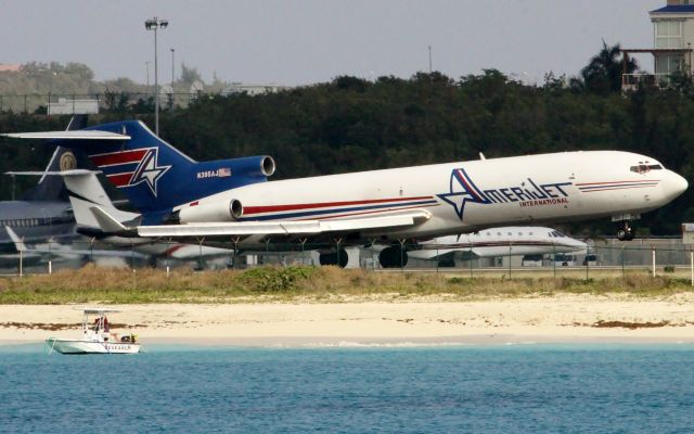 BOEING 727-200 (N395AJ)