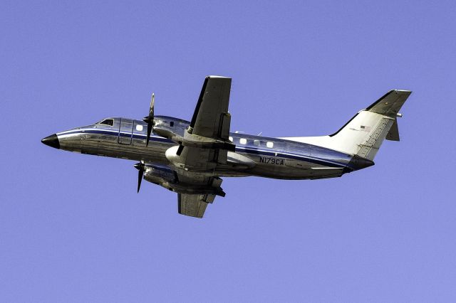 Embraer EMB-120 Brasilia (N179CA)