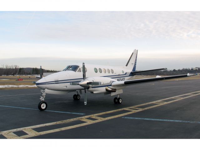 Beechcraft King Air 100 (N6045S)