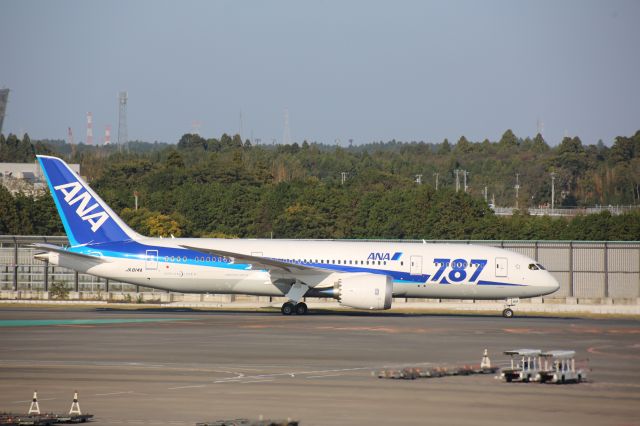 Boeing 787-8 (JA814A)