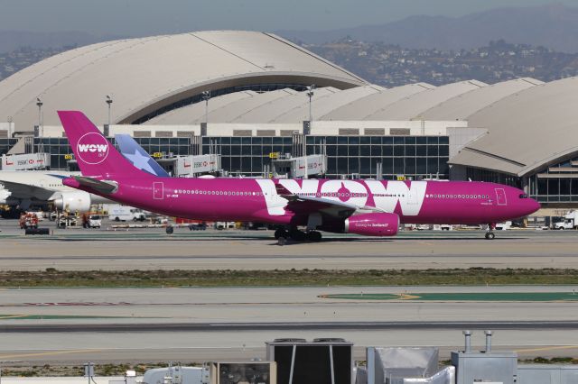 Airbus A330-300 (TF-WOW)