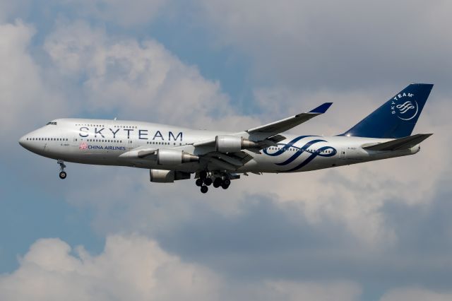 Boeing 747-400 (B-18211) - 18.03.2018