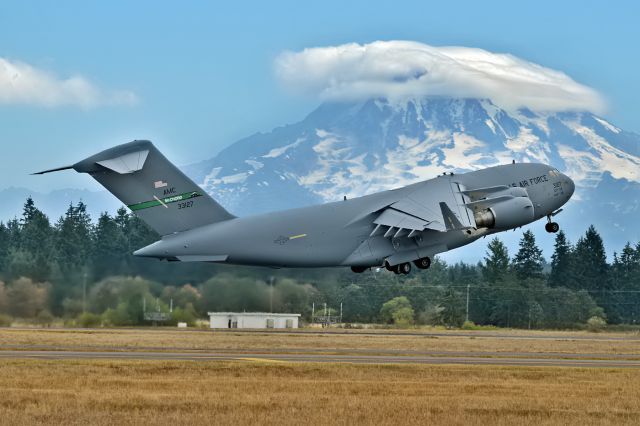 Boeing Globemaster III (03-3127)