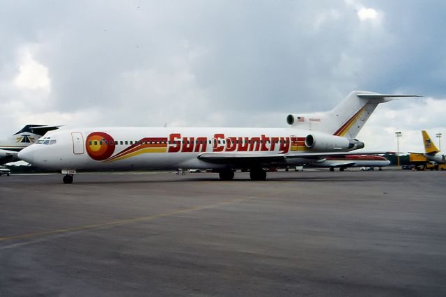 Boeing 727-100 (N2845C)