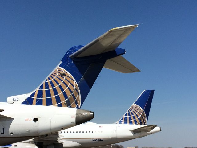 — — - GoJet and United @ MSN
